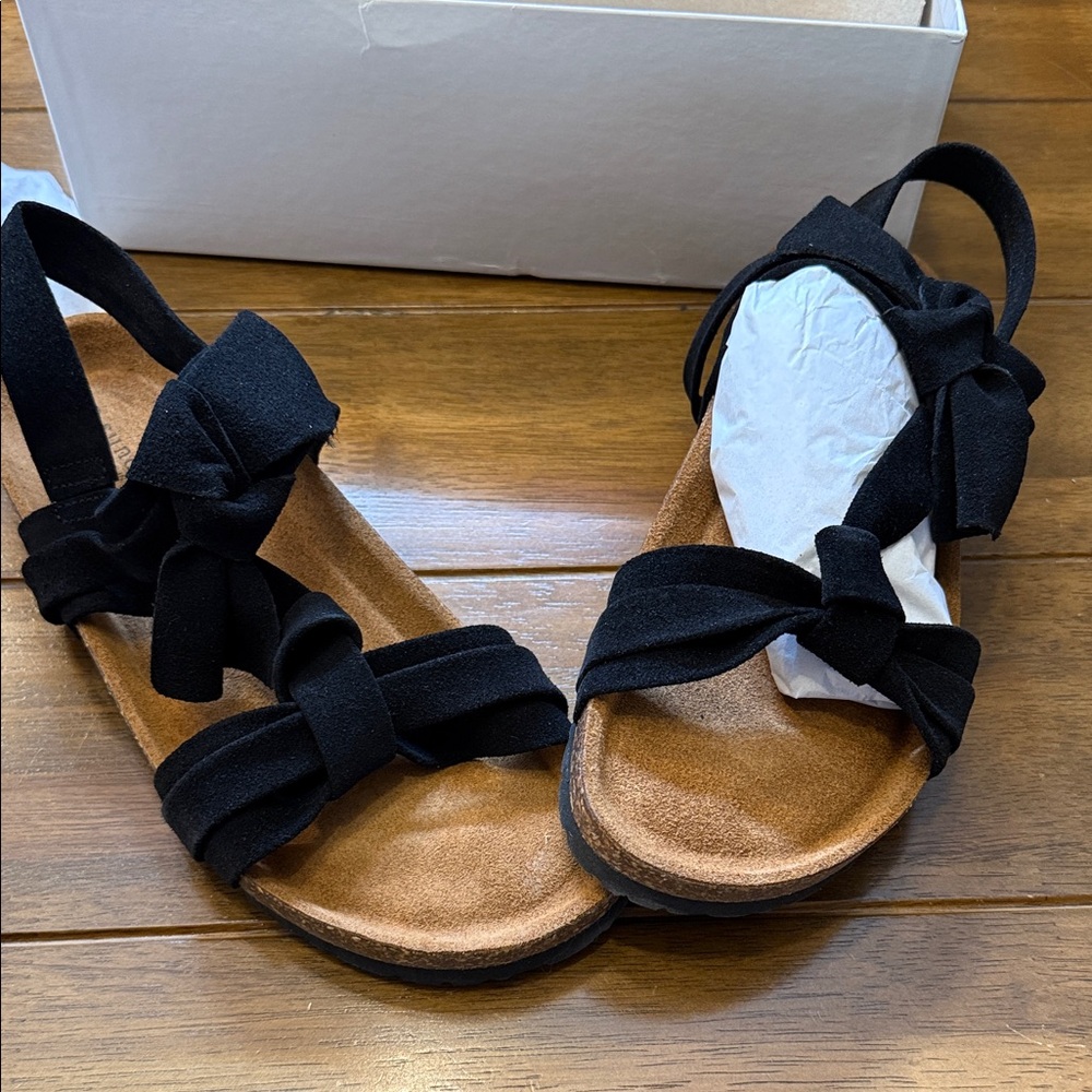 Brand new Tiger lily sandals from Sundance! Size 9 Black Leather